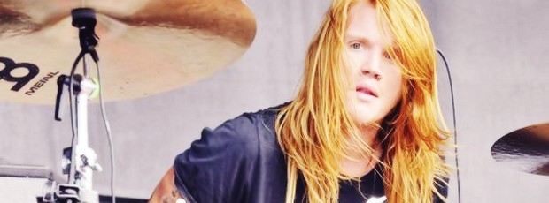 Aaron Gillespie será o baterista do Paramore